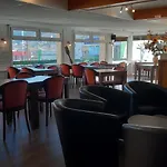 De La Route Verte Hotel