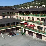 德拉鲁特维特酒店 2* 热拉梅