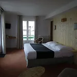 德拉鲁特维特酒店 2* 热拉梅