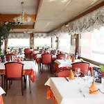 酒店 德拉鲁特维特酒店 2*