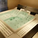 酒店 德拉鲁特维特酒店 2*