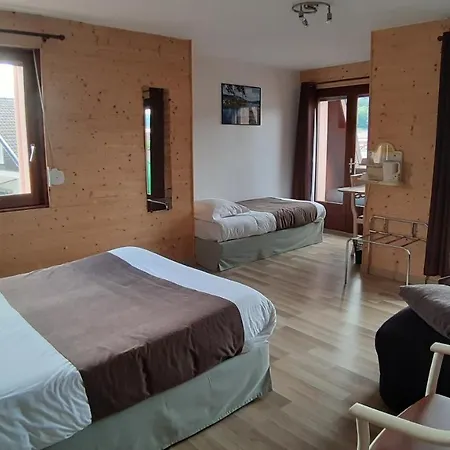 De La Route Verte Hotel