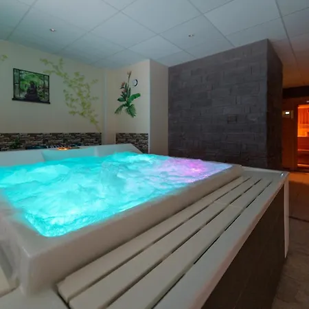 Hotel De La Route Verte