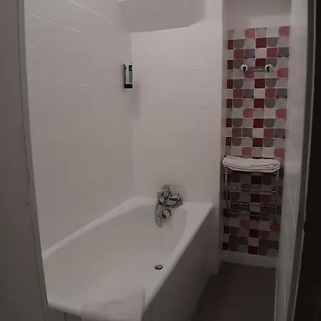 De La Route Verte Hotel