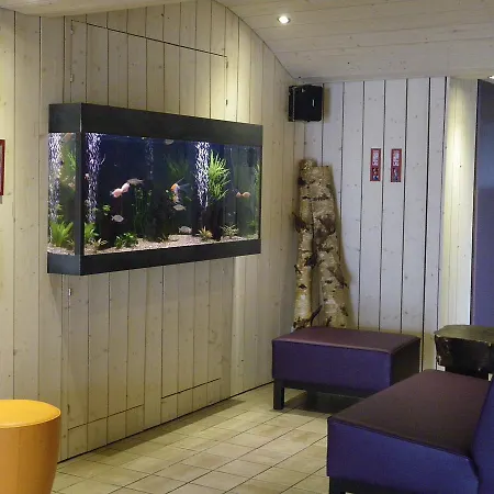 Hotel De La Route Verte 2*