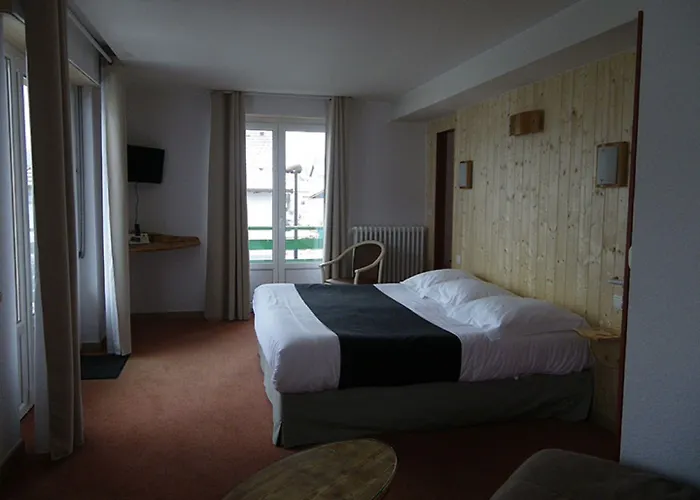 德拉鲁特维特酒店 2* 热拉梅