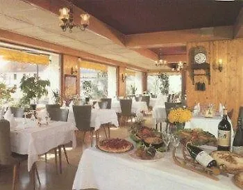 德拉鲁特维特酒店 酒店 2*